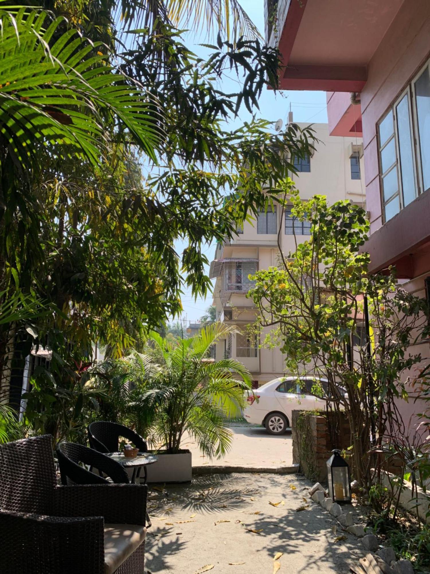 Assam Home Hostel Project Guwahati Exteriör bild